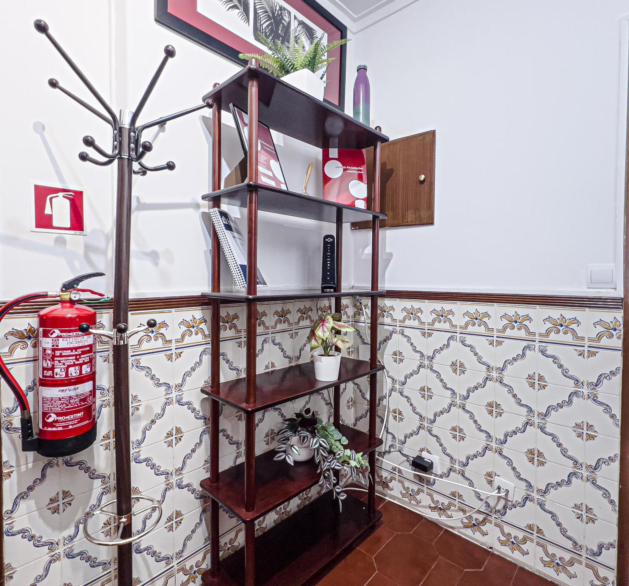 Family-Friendly And Cozy 3-Bedroom Accommodation In Lisboa Ngoại thất bức ảnh